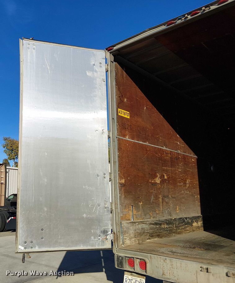 image for item FB4512 2006 Utility dry van trailer