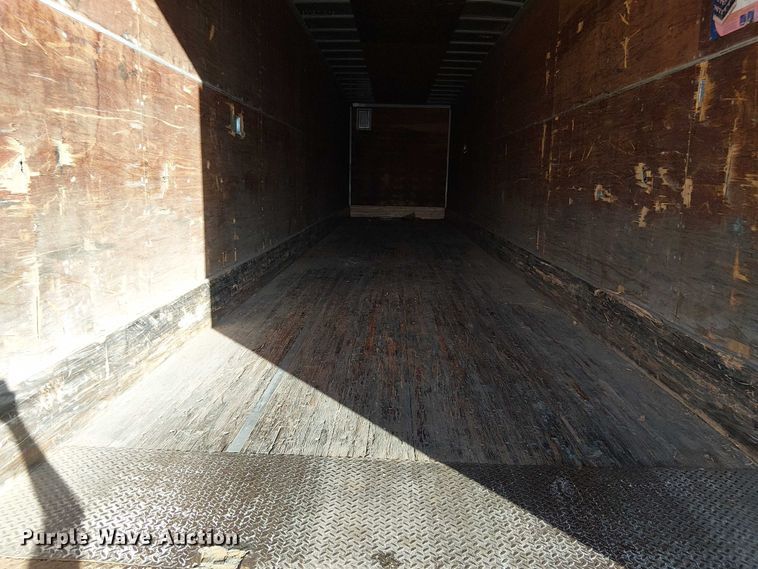 image for item FB4512 2006 Utility dry van trailer