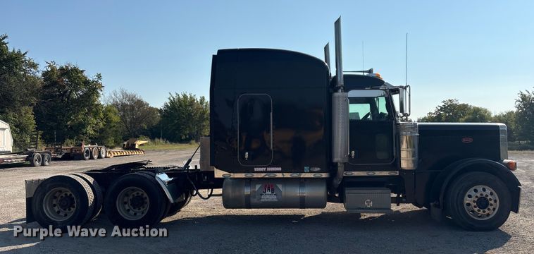 CAMIóN CAMAROTE 2006 PETERBILT