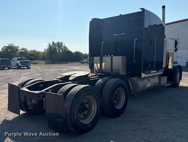CAMIóN CAMAROTE 2006 PETERBILT