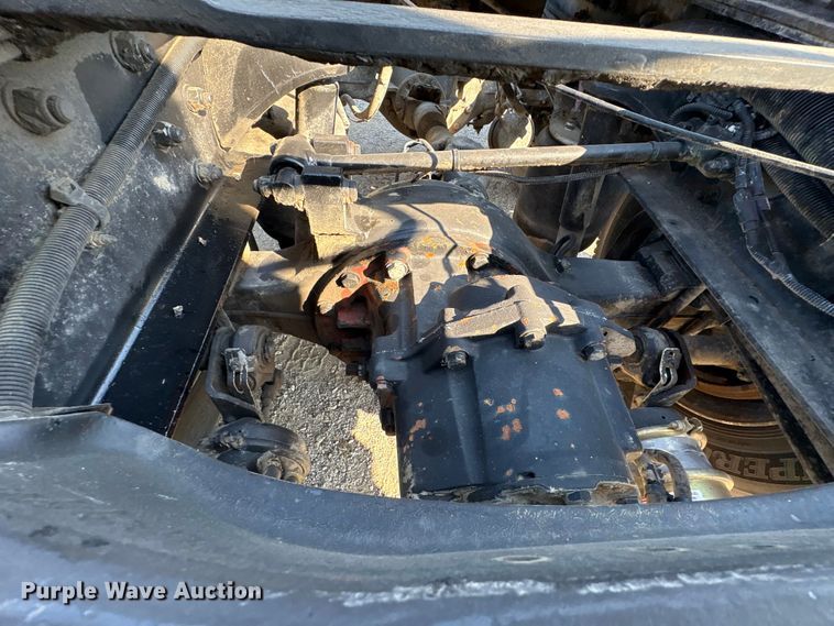 image for item FI0004 2006 Peterbilt 379 semi truck