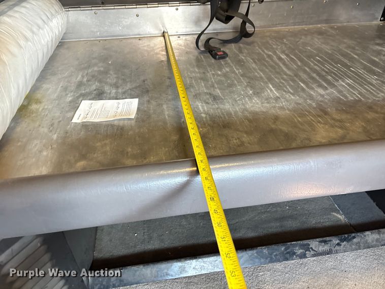 image for item FI0004 2006 Peterbilt 379 semi truck