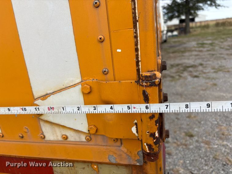 image for item FI0022 1993 Kentucky Electronics Trailer dry van trailer