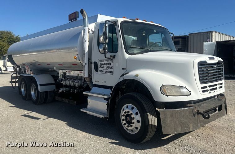 image for item FI0025 2011 Freightliner Business Class M2 fuel truck