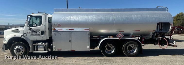 image for item FI0025 2011 Freightliner Business Class M2 fuel truck