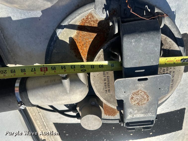 image for item FI0025 2011 Freightliner Business Class M2 fuel truck