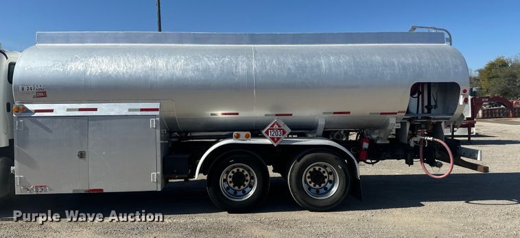 image for item FI0025 2011 Freightliner Business Class M2 fuel truck