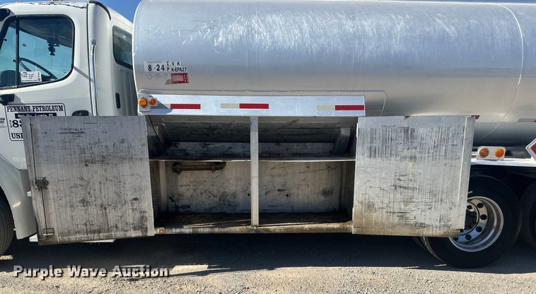 image for item FI0025 2011 Freightliner Business Class M2 fuel truck