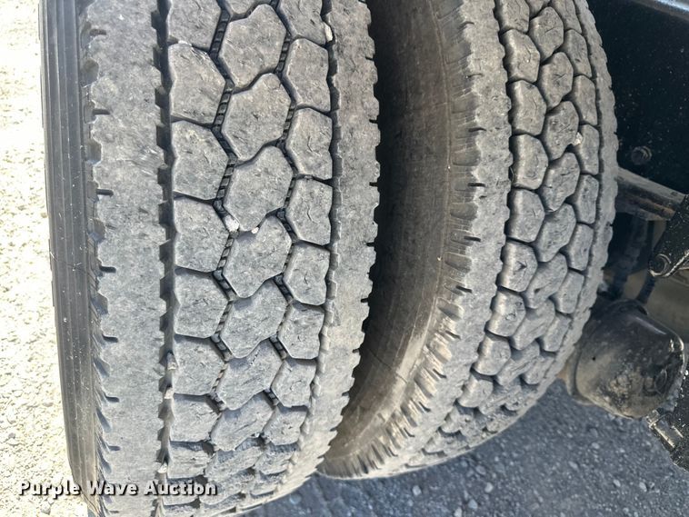 image for item FI0025 2011 Freightliner Business Class M2 fuel truck