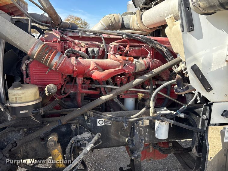 image for item FI0030 2009 Kenworth W900 semi truck