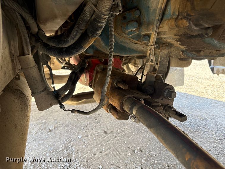 image for item FI0031 2009 Kenworth W900 semi truck