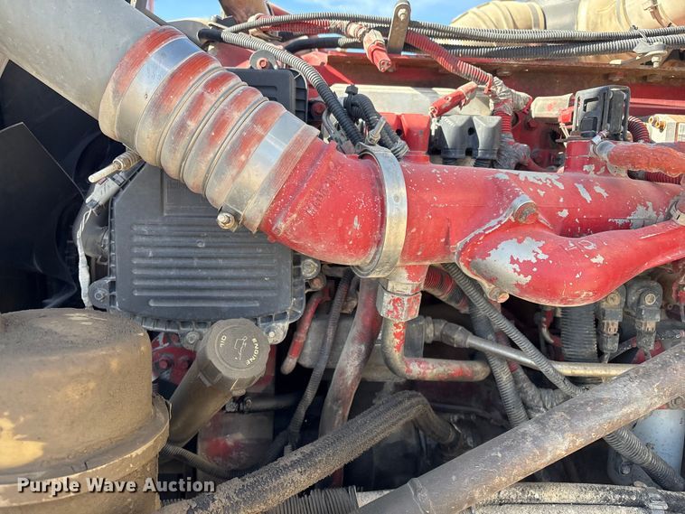 image for item FI0031 2009 Kenworth W900 semi truck