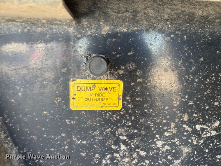 image for item FI0032 2004 Trail King Ind., Inc. TI-Brook Afrmo 30 end dump trailer