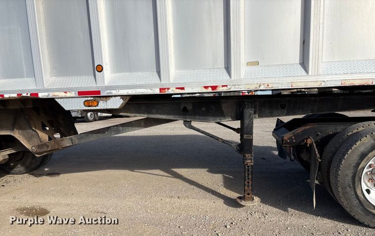 image for item FI0032 2004 Trail King Ind., Inc. TI-Brook Afrmo 30 end dump trailer