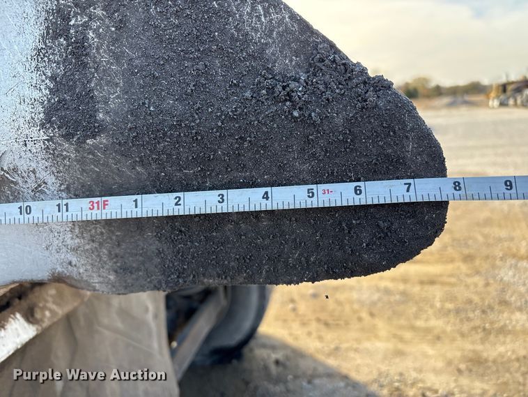 image for item FI0032 2004 Trail King Ind., Inc. TI-Brook Afrmo 30 end dump trailer