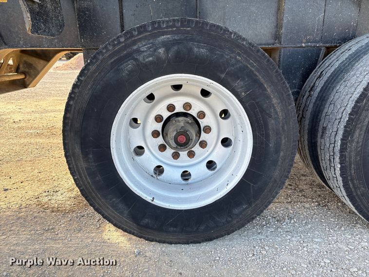 image for item FI0032 2004 Trail King Ind., Inc. TI-Brook Afrmo 30 end dump trailer