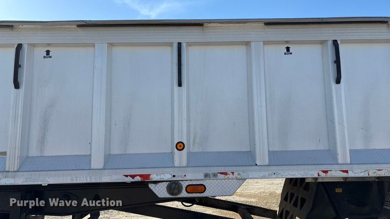 image for item FI0033 2004 Trail King Ind., Inc TI-Brook Afrmo 30 end dump trailer