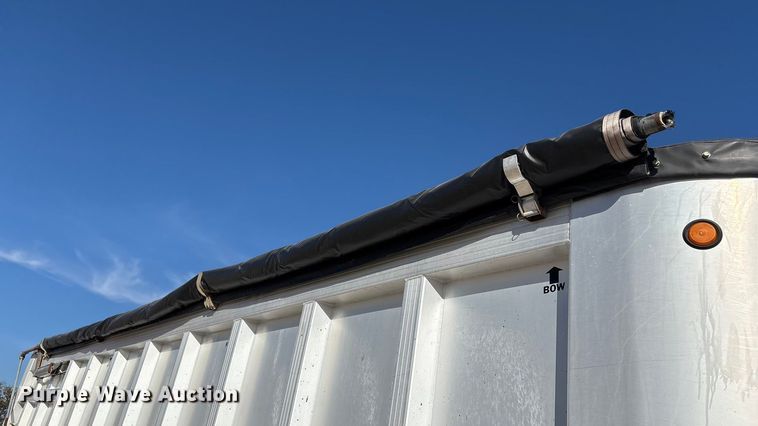 image for item FI0033 2004 Trail King Ind., Inc TI-Brook Afrmo 30 end dump trailer