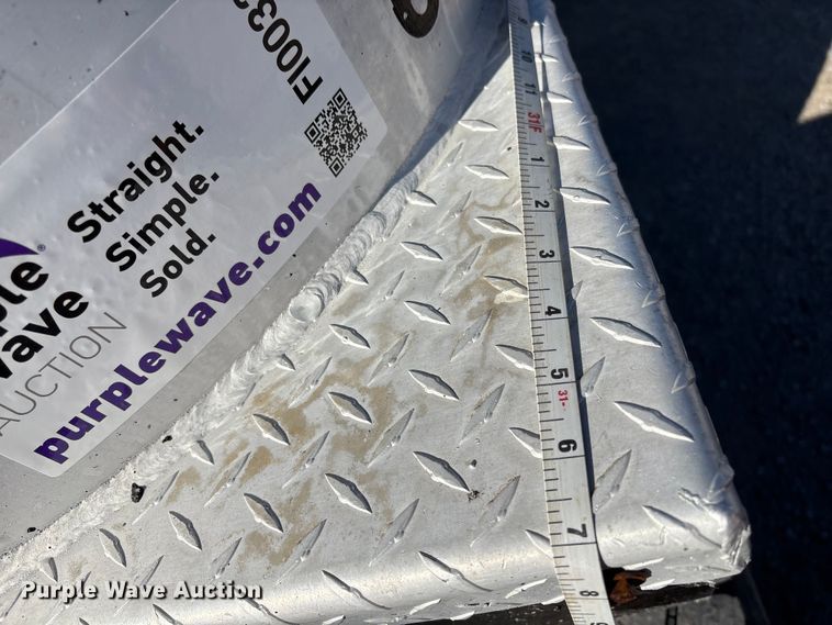 image for item FI0033 2004 Trail King Ind., Inc TI-Brook Afrmo 30 end dump trailer