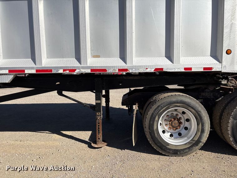 image for item FI0034 2004 Trail King Ind., Inc. TI-Brook Afrmo 30 end dump trailer