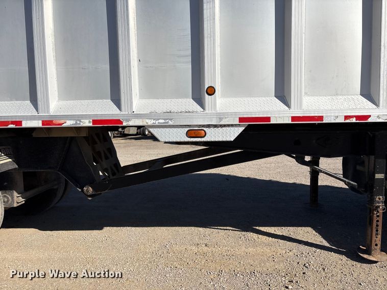 image for item FI0034 2004 Trail King Ind., Inc. TI-Brook Afrmo 30 end dump trailer