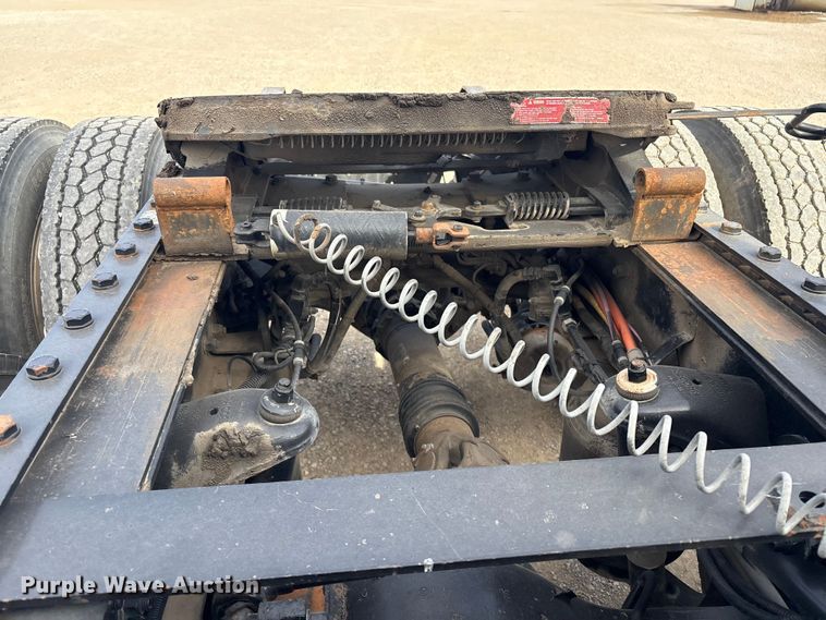 image for item FI0036 2013 Kenworth W900 semi truck