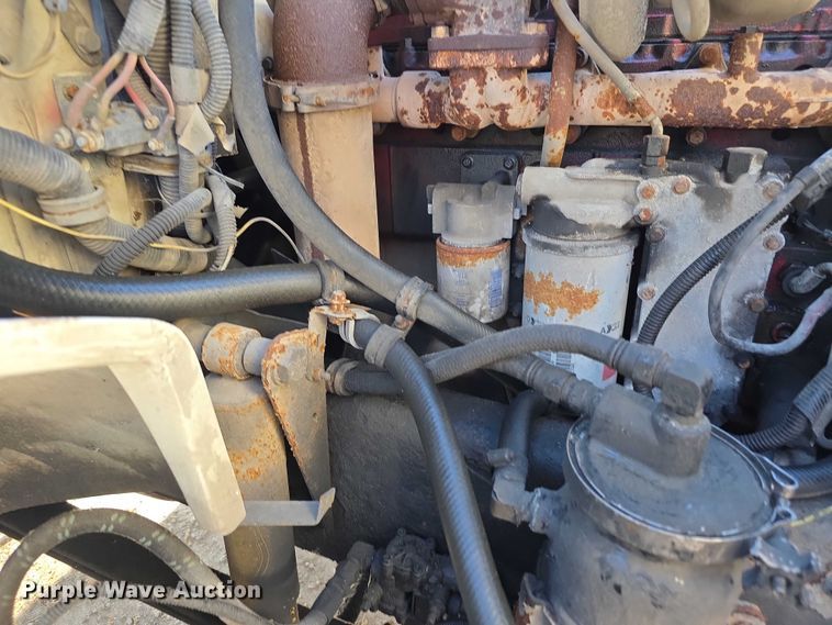 image for item FI0651 2000 Freightliner FL70 flatbed truck