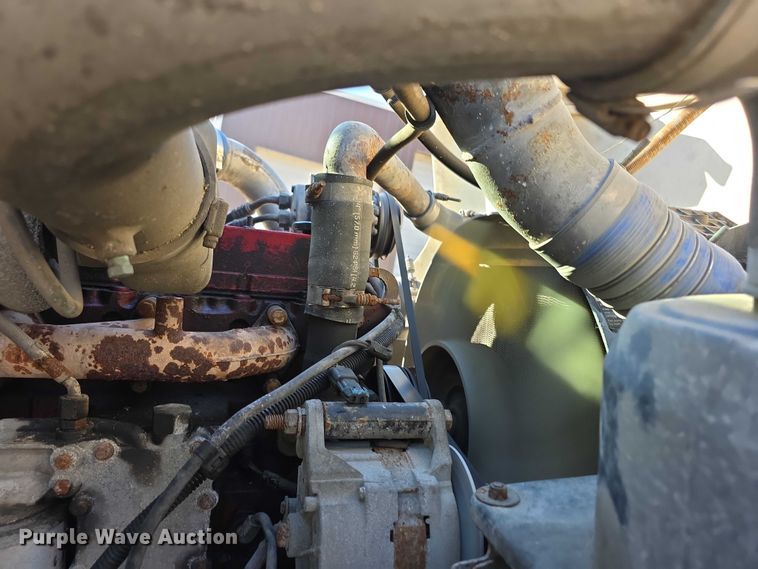 image for item FI0651 2000 Freightliner FL70 flatbed truck