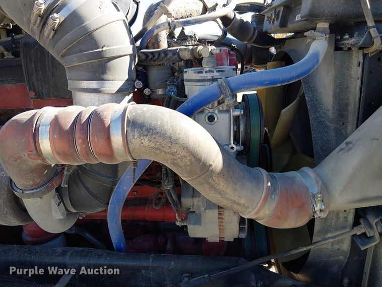 image for item FK0541 2002 Kenworth T800 semi truck