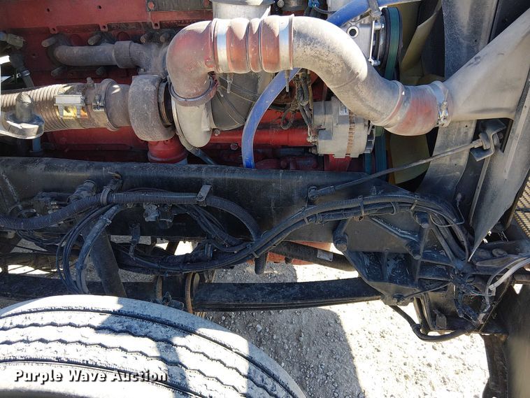 image for item FK0541 2002 Kenworth T800 semi truck