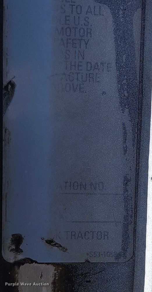 image for item FK0541 2002 Kenworth T800 semi truck