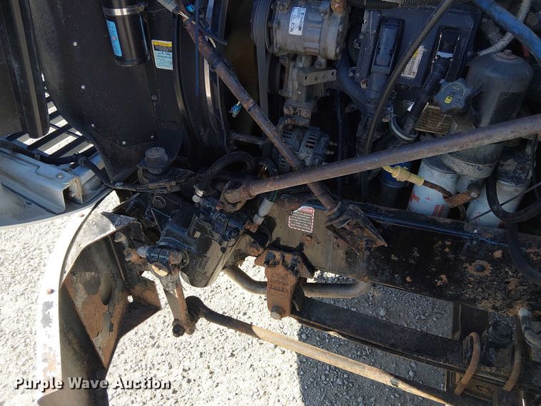 image for item FK0542 2004 Mack CX613 semi truck