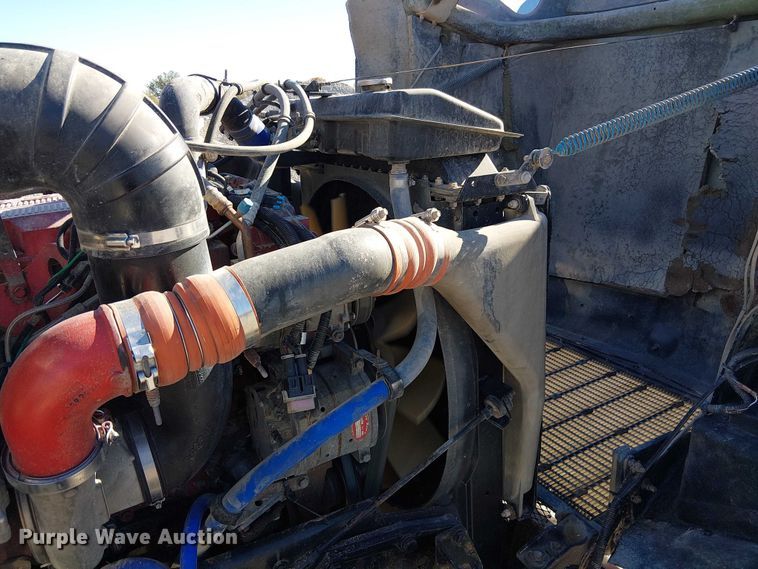 image for item FK0543 2006 Kenworth T800 semi truck