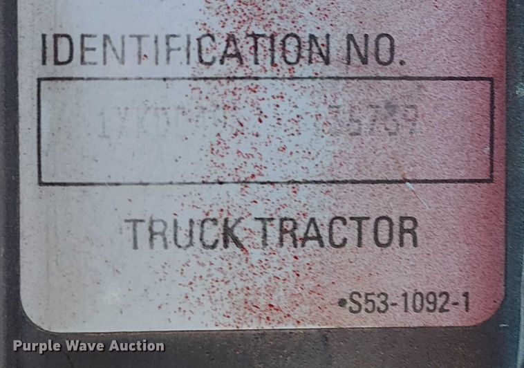 image for item FK0543 2006 Kenworth T800 semi truck