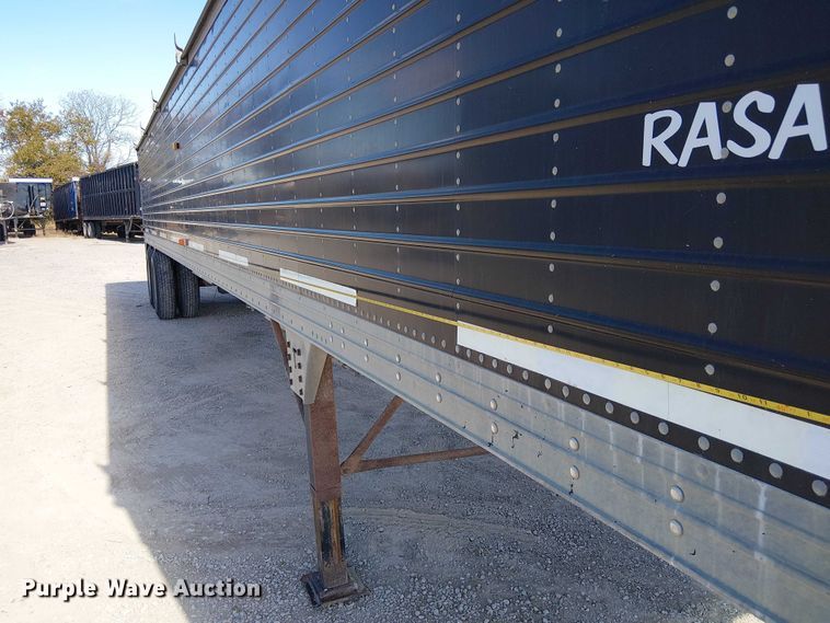 image for item FK0546 2001 Timpte grain trailer