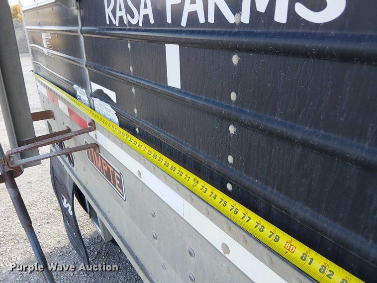 image for item FK0546 2001 Timpte grain trailer
