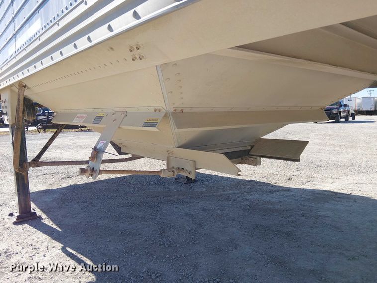 image for item FK0546 2001 Timpte grain trailer