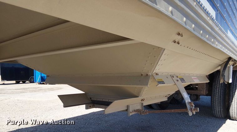 image for item FK0546 2001 Timpte grain trailer
