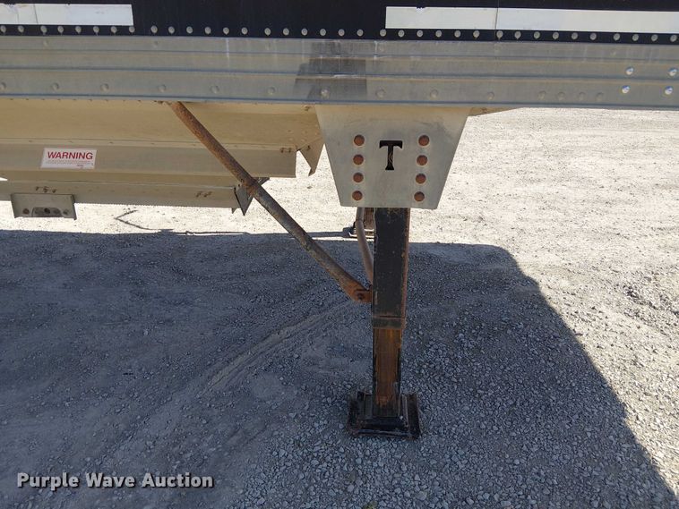 image for item FK0546 2001 Timpte grain trailer