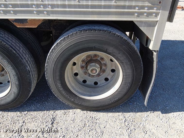 image for item FK0546 2001 Timpte grain trailer