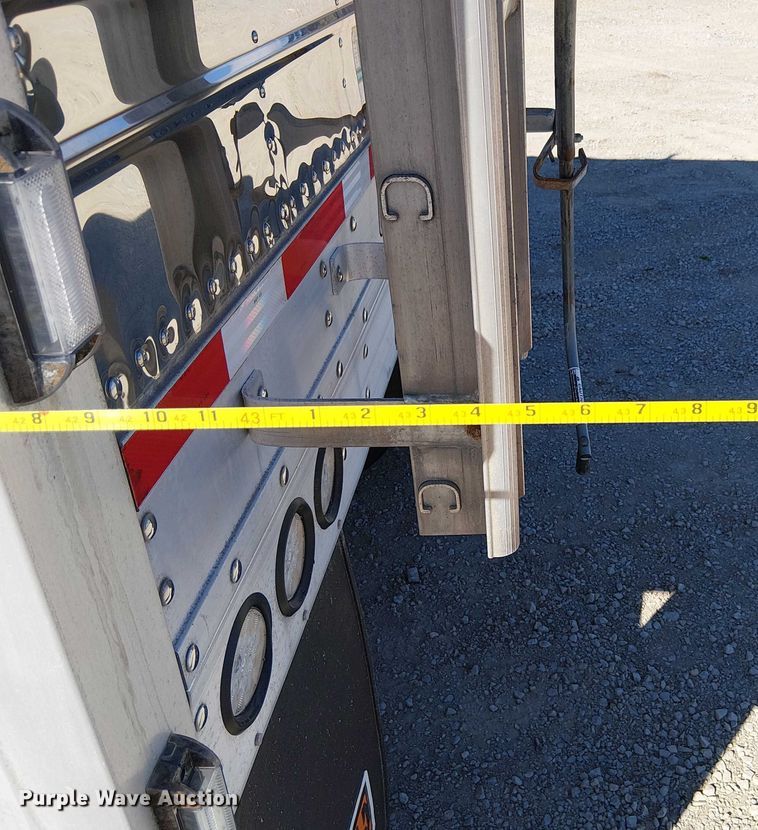 image for item FK0549 2013 Timpte grain trailer