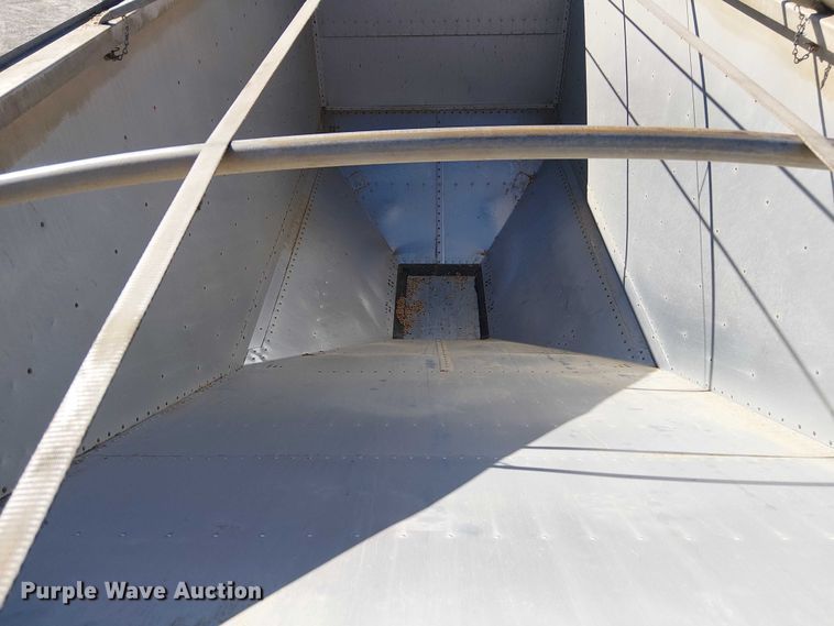 image for item FK0549 2013 Timpte grain trailer