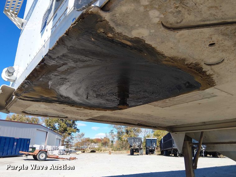 image for item FK0549 2013 Timpte grain trailer