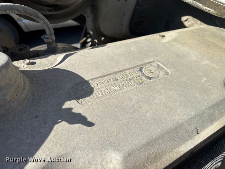 image for item FK0574 1999 Volvo WG semi truck