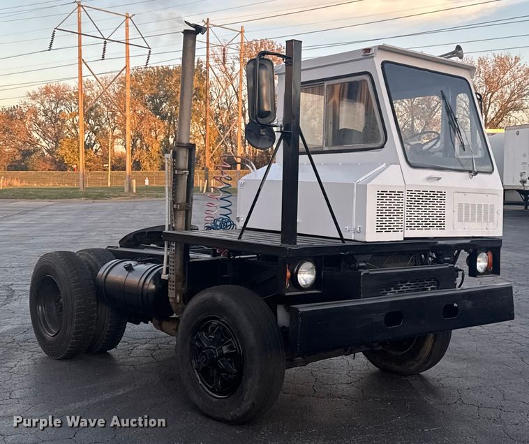 image for item FK0581 Ottawa  YT30 yard truck