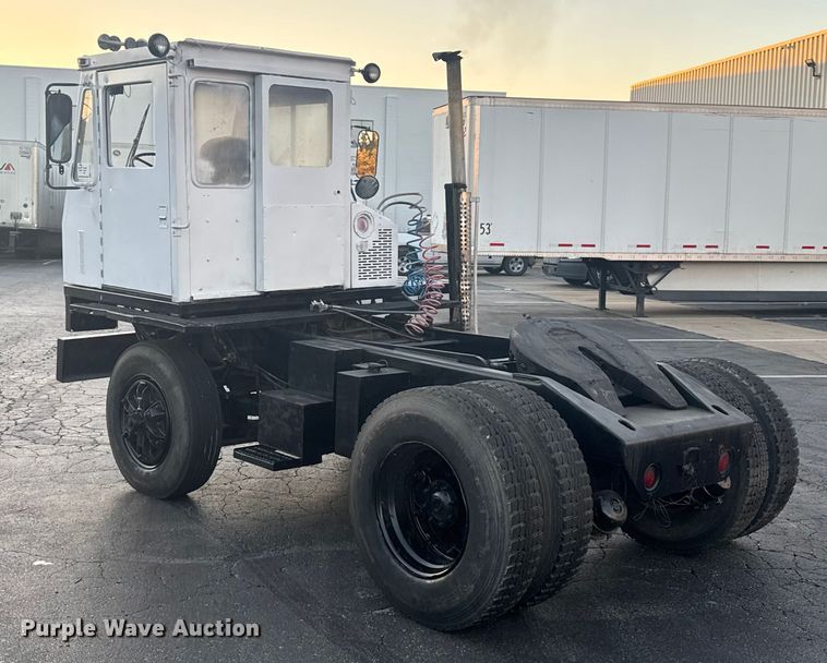 image for item FK0581 Ottawa  YT30 yard truck