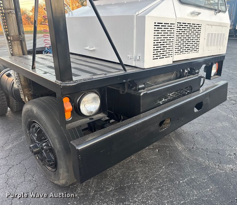 image for item FK0581 Ottawa  YT30 yard truck