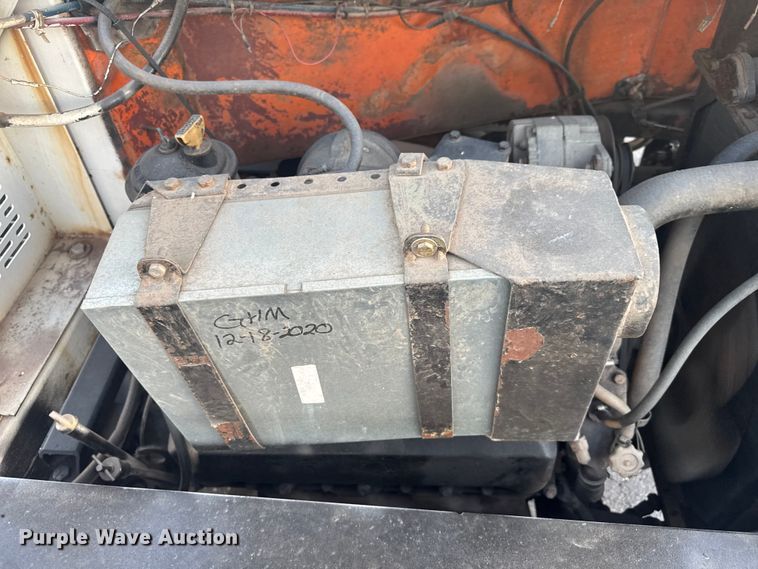 image for item FK0581 Ottawa  YT30 yard truck