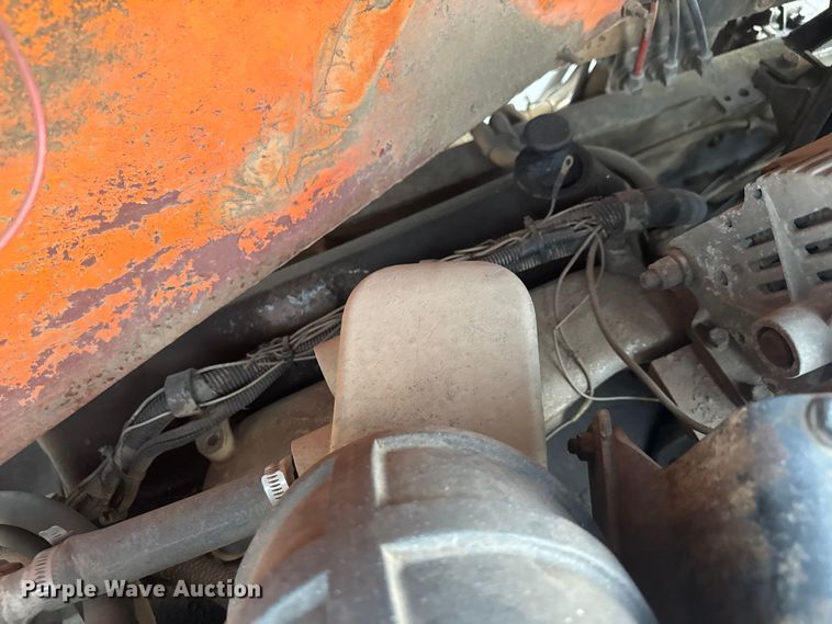 image for item FK0581 Ottawa  YT30 yard truck