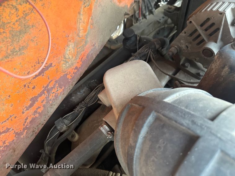 image for item FK0581 Ottawa  YT30 yard truck